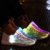 LED Laufschuhe Atmungsaktive Fabric Nacht Sportschuhe 7 Farben Leuchtende Schuhe Damen Herren mit USB Ladegerät Weiß 42 EU - 7